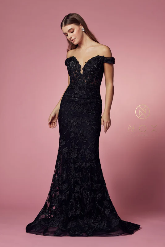 Vestido de sirena con hombros descubiertos de Nox Anabel C439 - Imagen 2