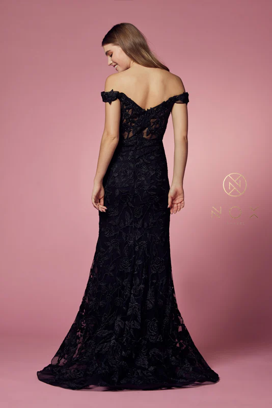 Vestido de sirena con hombros descubiertos de Nox Anabel C439 - Imagen 3