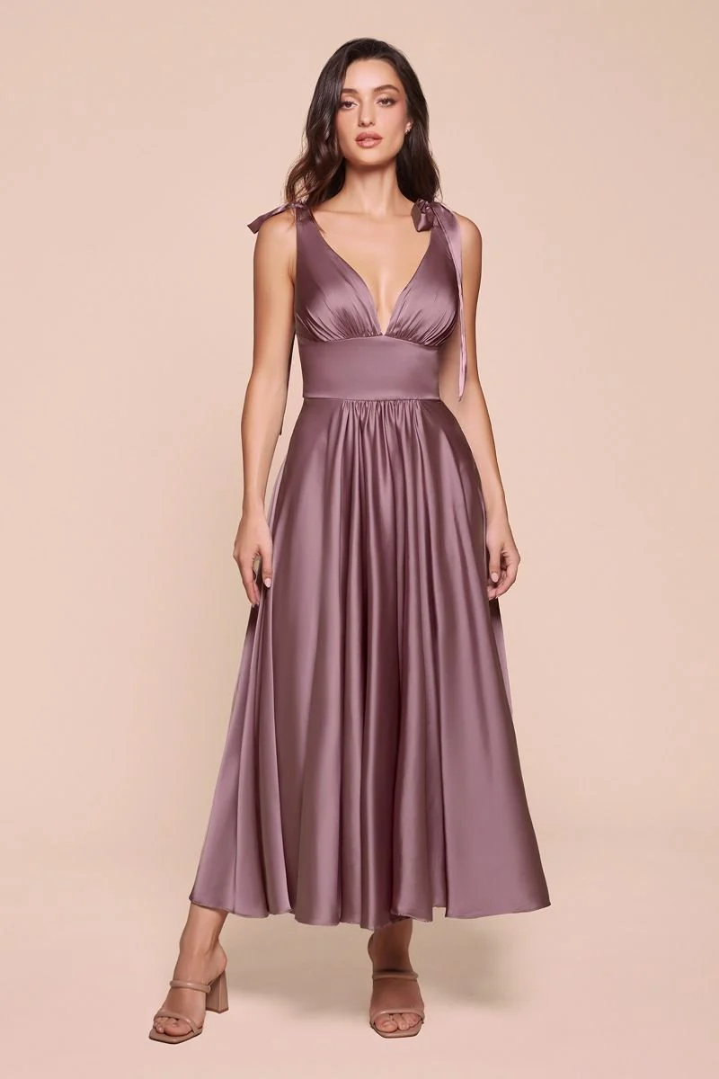 Vestido de satén sin mangas, corte A, largo hasta el suelo de Ladivine 7499 - Imagen 6