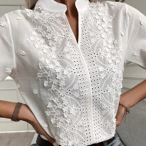 Blusa Ibicenca Boho Bordada con Cuello Mao y Detalles Calados