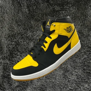Jordan 1 Mid New Love (2017)