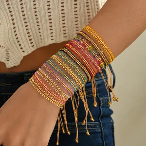 Pulsera Ibicenca Boho Multicapa con Cuentas Delicadas