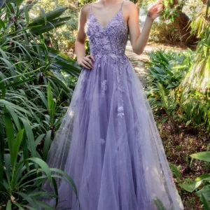 Vestido de bordado floral de Alicia de A&L A1191